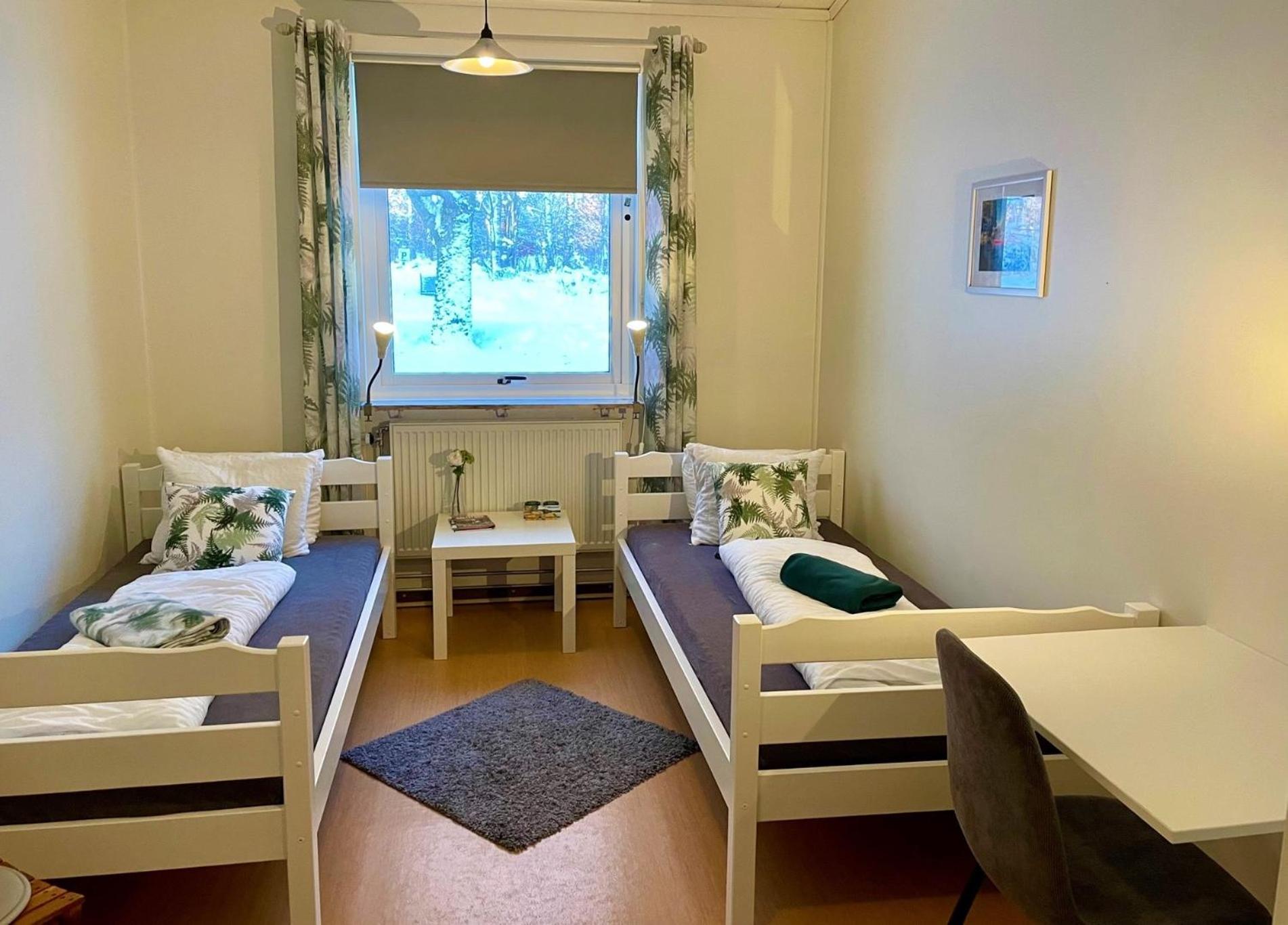 Haellefors Vandrarhem-Hostel & Kanotcenter Екстериор снимка